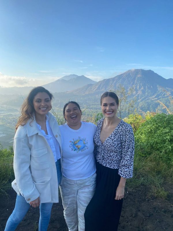 bali private drivers and female driver