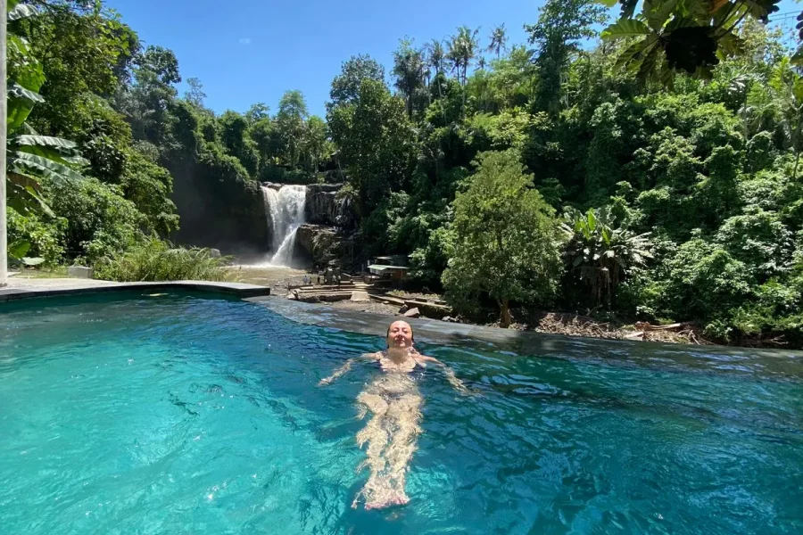 Omma-Day-Club-Bali-Private-Drivers