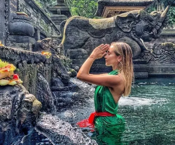 Visit Pura Tirta Empul Bali | Sacred Water Purification Tour