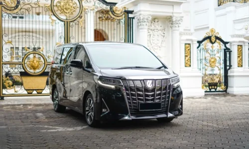Toyota Alphard Transformer Bali